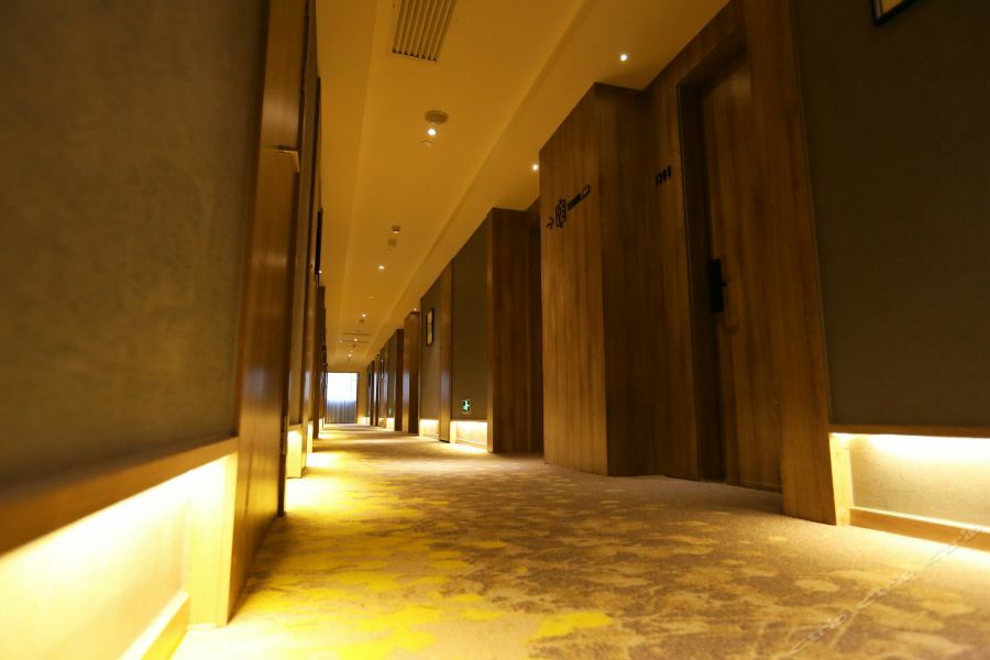 Atour Hotel Maoming Buitenkant foto