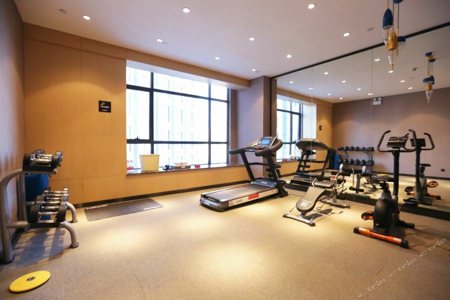 Atour Hotel Maoming Buitenkant foto
